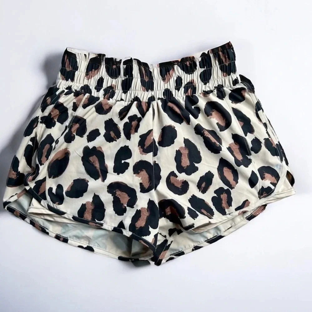 LegEnd Animal Print Active Shorts stand and Black Size L